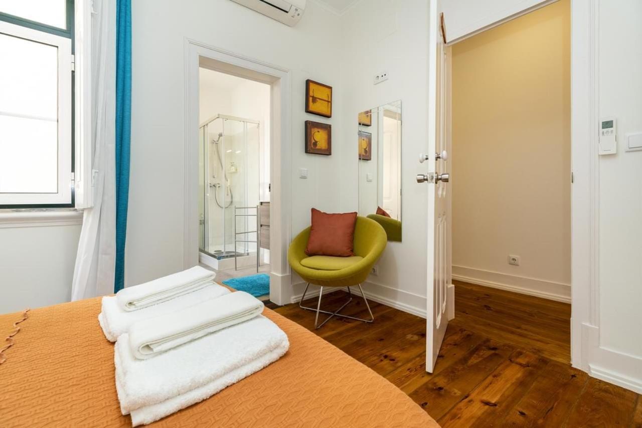 Groovy M2 R3 - Amazing Double Room With En-Suite Bathroom Lisbon Bagian luar foto